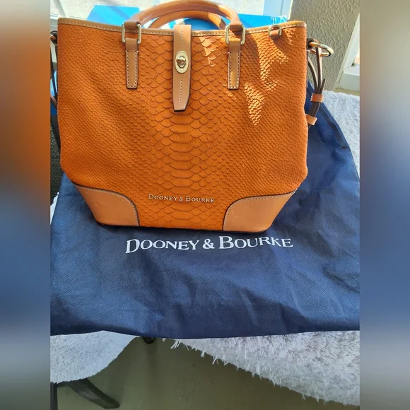 Dooney & Bourke Ostrich Orange and Brown Tote with Structured Design - Picture 14 of 14